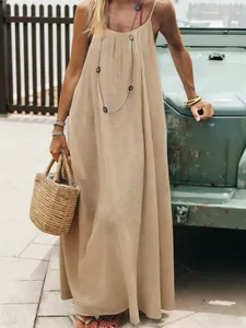 Böhmische Details eines lockeren khakifarbene Maxi-Camisole-Kleid mit Falten am Ausschnitt