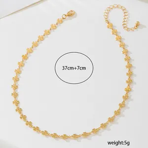 Collier choker en chaîne de trèfle à quatre feuilles doré, 37+7 cm, poids de 5 g