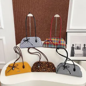 Vintage Leopard Plaid Boston Bag For Women Fashion Large Capacity Underarm Shoulder Bag Retro Tote Bag With Bow Heart Pendant
