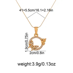 Goldene Edelstahlkette mit Hohl-Schmetterling-Zirkonia-Anhänger und Maßangaben