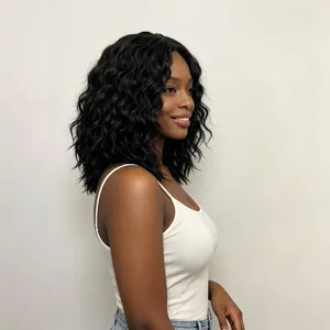 Perruque bob courte et bouclée noire pour femmes noires avec texture naturelle water wave