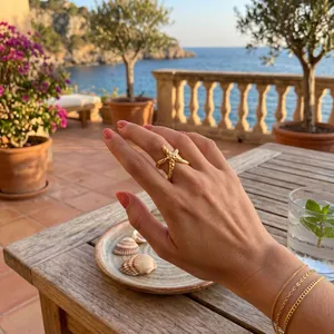 Anello a forma di stella marina in acciaio inossidabile placcato oro 18K stile vacanza