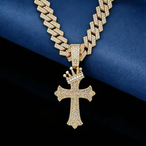 Collier Pendentif Croix Hip Hop Iced Out Avec Couronne Alliage Strass Chaîne Cuba Bijoux Tendance Unisexe