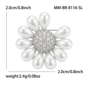 Élégante broche tournesol avec centre en zircon et pétales de perles, taille 2,0 cm