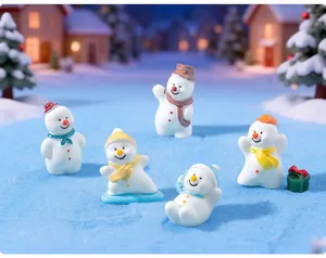Cute miniature Christmas snowman figurines set for DIY micro landscape decoration