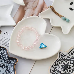 Minimalist Nordic heart-shaped ceramic jewelry tray for ring and bracelet storage