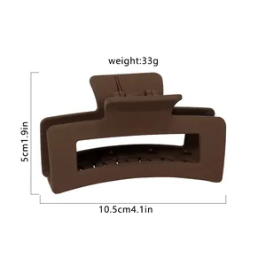 Detailed size specifications for the large matte brown square hair claw clip, 33g weight