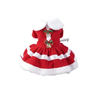 Festivo vestito natalizio per animali in pile rosso con campanelli e fiocchi per cani piccoli.