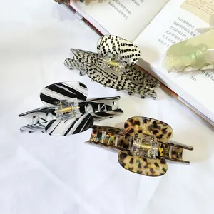 French large hair claw clips set with elegant leopard zebra checkered patterns for thick hair