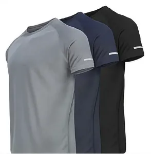 Detailansicht der schnelltrocknenden Sport-T-Shirts für Herren in Grau, Marine und Schwarz