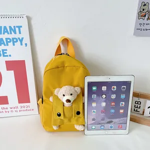 Mignon sac à dos jaune pour enfants avec décor d'ours en peluche pour la maternelle