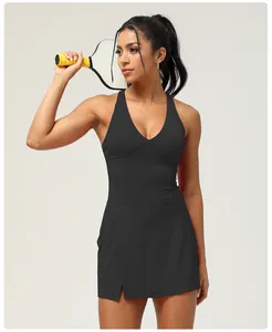 Detail of a black sleeveless quick-dry sports dress with a V-neck for tennis and yoga.