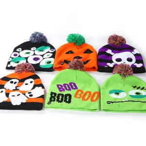 Halloween LED Light Up Knit Beanie Hat For Unisex Acrylic Pumpkin Skull Ghost Pattern Glow Party Favors Winter Warm Cap