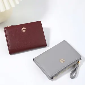 Women's Minimalist PU Leather Bifold Short Wallet Litchi Grain Zip Coin Pocket Golden Metal Logo Portable Clutch Purse