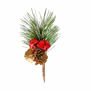 Pique de pin de Noël artificiel avec pomme de pin et cloches rouges décoration