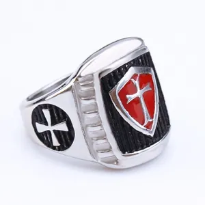 Retro stainless steel Crusader signet ring featuring a red oil-dripped shield cross