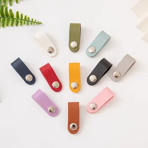 Organizer per cavi in pelle multicolore con bottone a pressione per la gestione