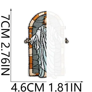 Detailreicher Jesus Stickerei-Aufnäher im Kirchenfenster-Stil, Größe 7cm x 4,6cm