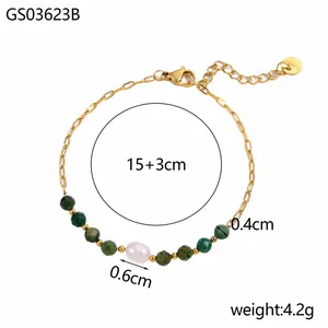 Detailed view with dimensions of the natural stone and pearl gold-plated bracelet