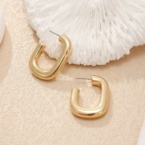 Elegant gold-tone geometric rectangular hoop earrings for women, minimalist retro luxury style.