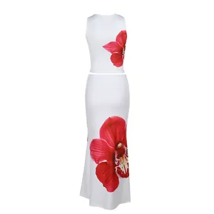Back view of a white two-piece set with large red orchid print and slim fit design
