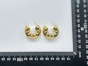 Detailed size measurement of hollow heart C-shape 18K gold plated hoop earrings