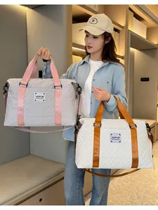 Sac de voyage matelassé élégant de grande capacité avec séparation sec-humide