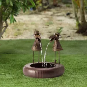 Fontana da giardino creativa con uccelli corvi in resina per decoro esterno paesaggio