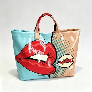 Stijlvolle waterdichte PVC canvas tote tas met pop art lippen en WOW print ontwerp