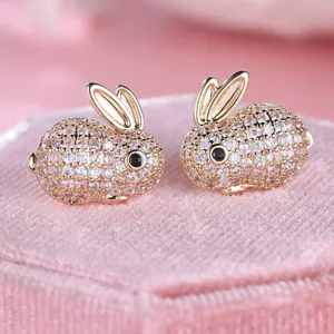 Boucles d'oreilles lapin mignonnes avec pavé de cristaux dorés pour petites filles