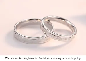 Dettaglio delle fedi per coppia in argento sterling S925 satinate e lucide
