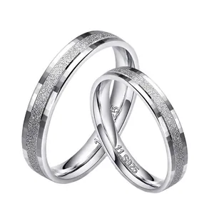 Eleganti anelli di coppia in argento sterling S925 con finitura satinata e lucida