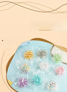 Πολύχρωμα παιχνίδια squishy με πατούσα γάτας γεμάτα πέρλες σε ατομικές σακούλες OPP.