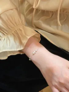 Elegant S925 sterling silver bracelet with natural freshwater pearls for women jewelry