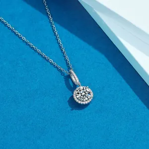 Elegant 1ct round moissanite halo pendant necklace in S925 sterling silver jewelry
