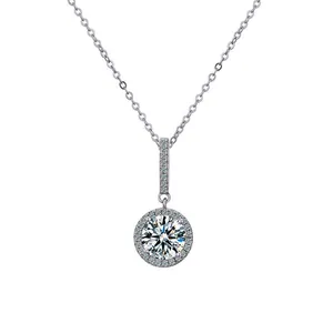 Elegant S925 sterling silver 1ct moissanite halo pendant necklace with fine chain for women