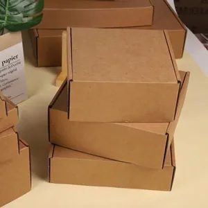 Hardened durable kraft paper square mailing boxes for gift and garment packaging