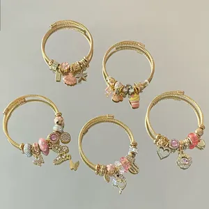Bracelet à Breloques Réglable en Acier Inoxydable pour Femme Couleur Or Strass Rose Pendentif Étoile de Mer Cœur Papillon