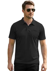 Detailansicht eines schwarzen, atmungsaktiven Herren-Poloshirts aus Mesh mit Tasche