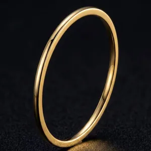 Minimalistische 1mm Dunne Roestvrijstalen Ring Voor Vrouwen Ins-Stijl Goud Roségoud Zwart Eenvoudige Ring Hart Strass Geometrische Vingerring Sieraden Cadeau