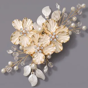 Pince à cheveux florale élégante avec perles et cristaux pour le style Hanfu