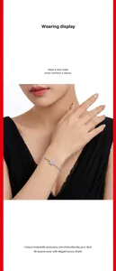 Bracelet élégant en argent sterling S925 avec moissanite sur le poignet d'un mannequin.