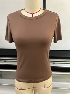T-shirt marrone aderente a maniche corte da donna, top estivo casual in stile Y2K alla moda