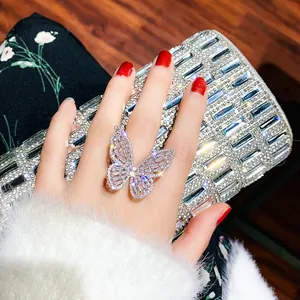 Prachtige vlinder kristallen ring met fonkelende zirkoonstenen voor elegante damesmode
