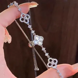 Elegant Zirconia Clover Floral Adjustable Bracelet For Women Copper Silver Plated Light Luxury Small Crowd Jewelry
