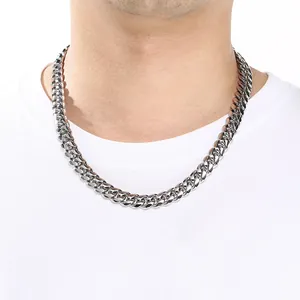 Silver Cuban link necklace made of polished stainless steel for men and women