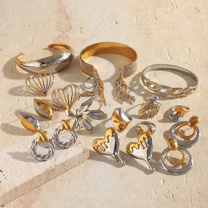 Joyas de Acero Inoxidable Bicolor Corazón Flor Para Mujer Chapado en Oro 18K Strass Brazalete Anillo Pendiente Minimalista Estilo Lujo Ligero Regalo