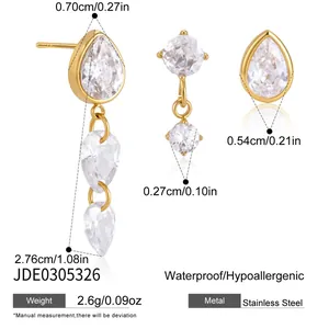 Mesures détaillées pour parure de boucles d'oreilles à pompons en acier doré 18K