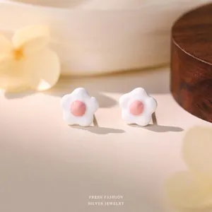 Eleganti orecchini a lobo a forma di fiore bianco e rosa in argento s925 sterling