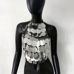 Top a lupetto sexy con paillettes argento e dischi metallici rotondi fatti a mano